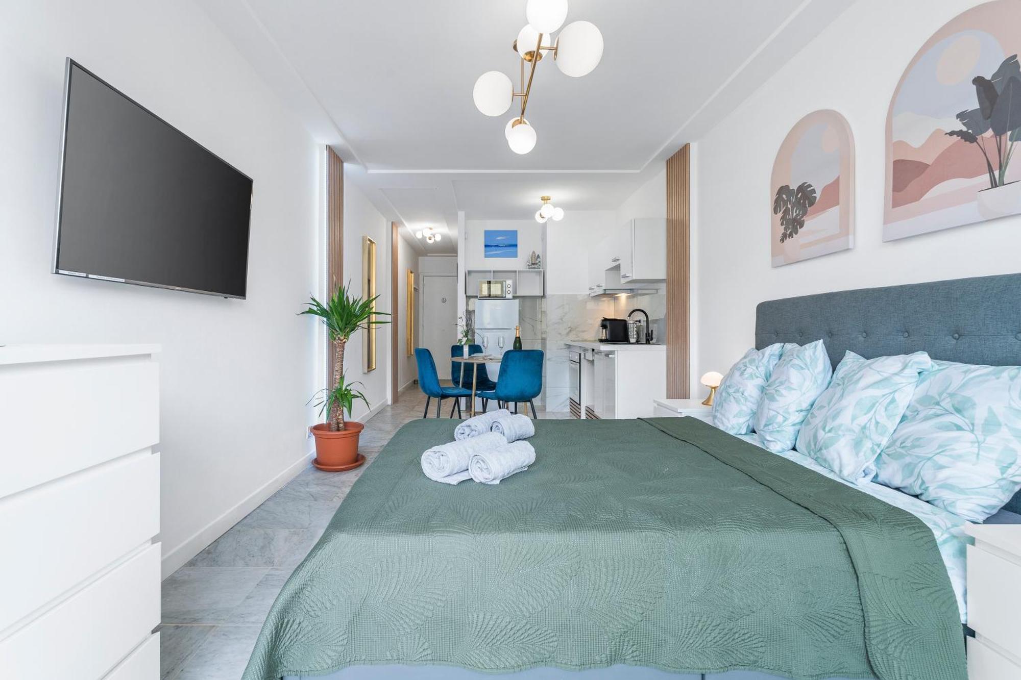 Elegant Studio Avec Terrasse Proche Mer Tramway Nice Exterior foto